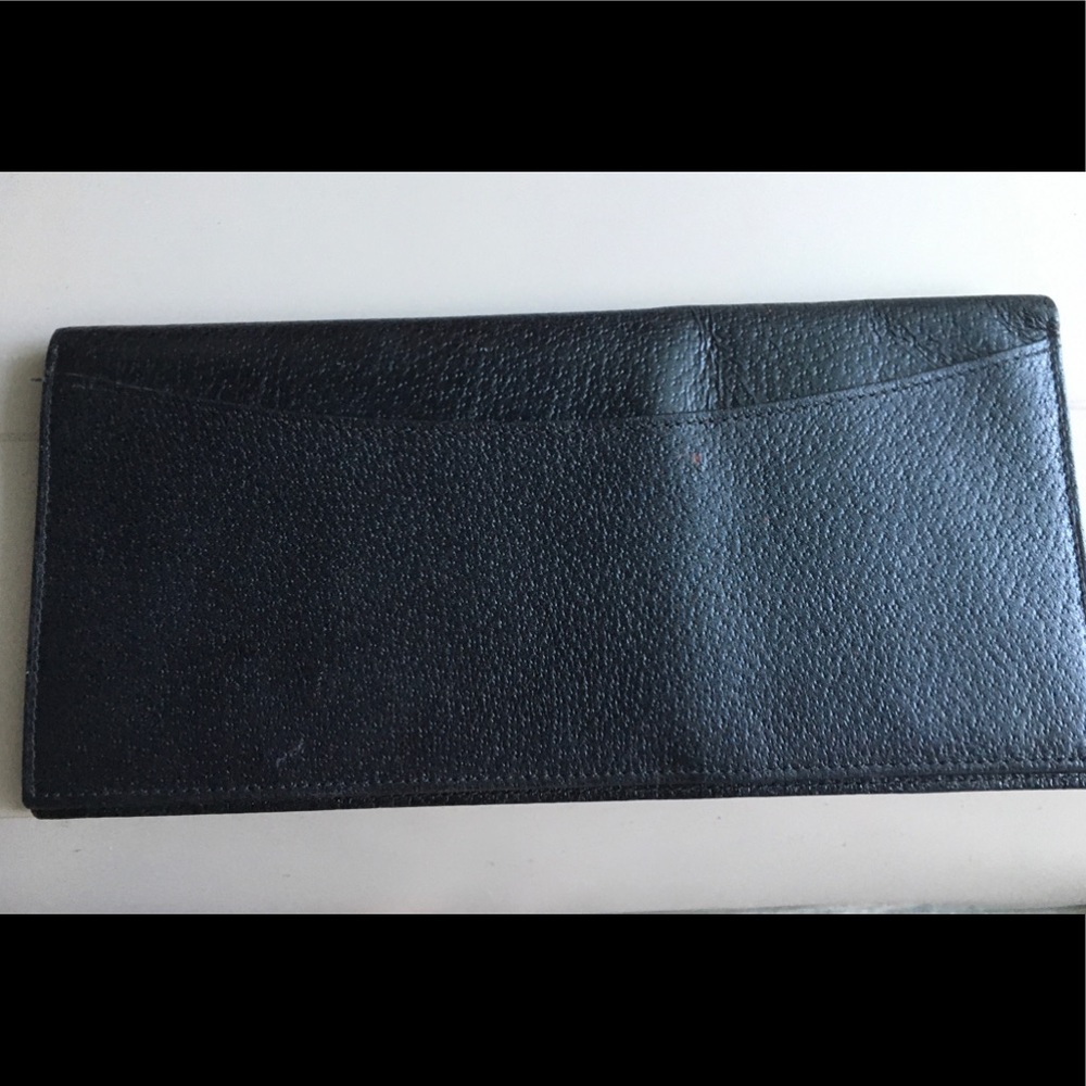 Passport wallet in black pigskin